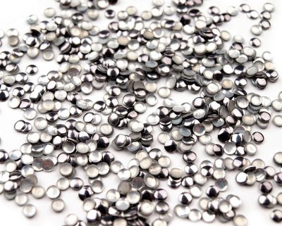 Metalins akuts MUGLE platinos sp. 3mm 5g